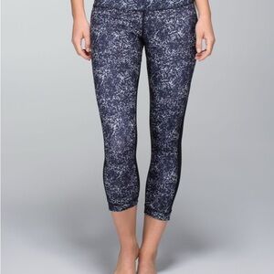 Lululemon Journey Crop Speckled Black and Gray Leggings